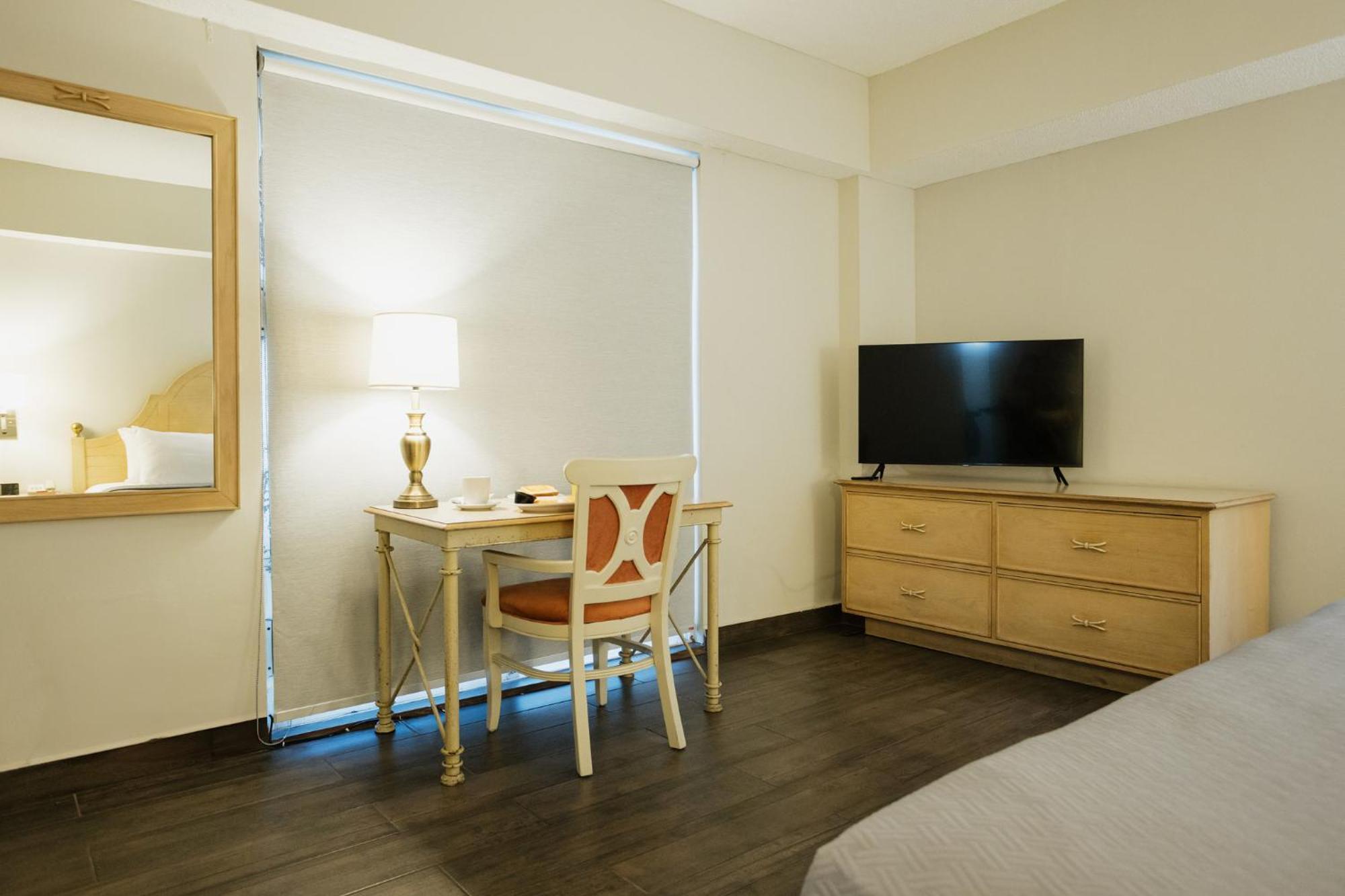 Hotel Parque Central モンテレー エクステリア 写真